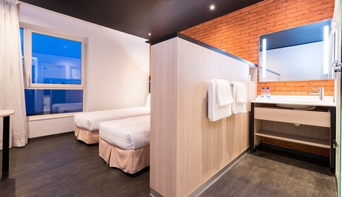 Habitación estándar con 2 camas individuales