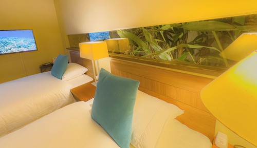 Habitación con 2 camas individuales, 2 camas individuales, balcón, vistas al mar