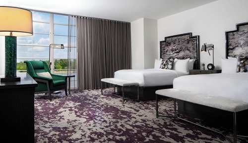 Habitación Deluxe, 2 camas de matrimonio, vistas al río (Mobility Accessible, Roll-In Shower)