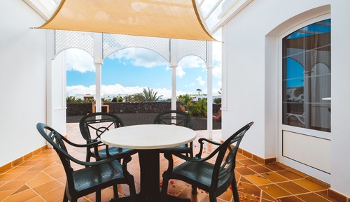 2 bedroom sea view plus apartment (2 adults + 1 child)