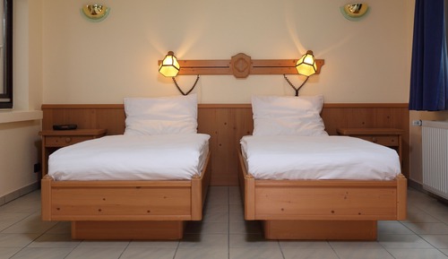 Habitación clásica con 1 cama doble o 2 individuales