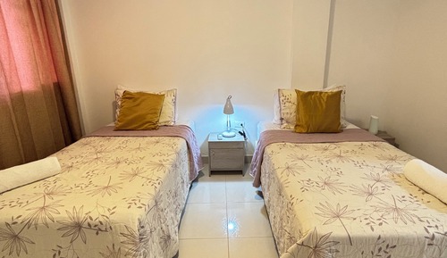 Apartamento superior, cocina básica, vistas a la ciudad