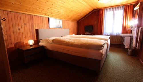 Habitación con 2 camas individuales, 1 cama doble, no fumadores