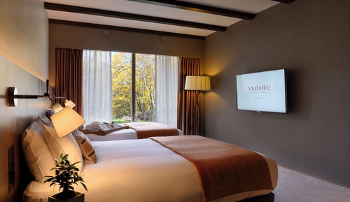 Villa de lujo, no fumadores (Check In After 3PM - Check Out 8AM)