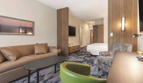 Suite, 1 cama de matrimonio grande con sofá cama