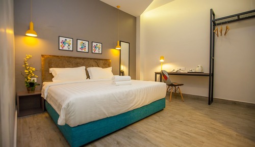 Habitación superior, sin ventanas (King)