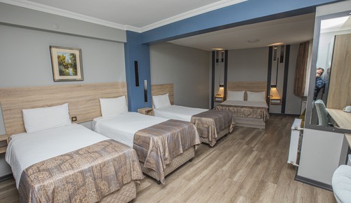 Habitación cuádruple clásica