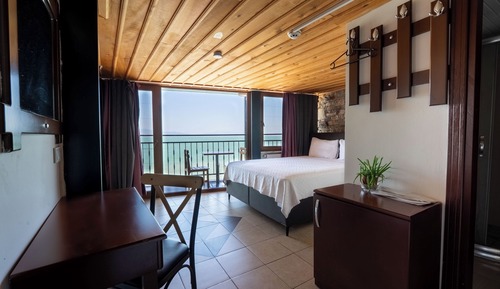 Premium Double Room with Best Lake View