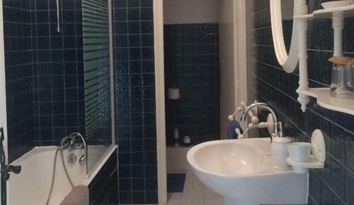 Habitación Premium doble, baño privado, vistas al jardín (Large Room )