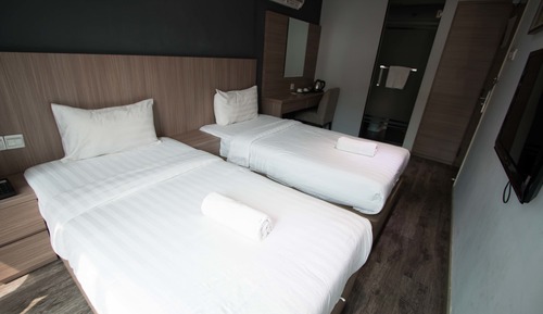 Habitación con 2 camas individuales