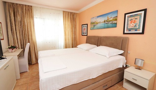 Habitación doble (Pansion Villa Antonio - Standard Doub)