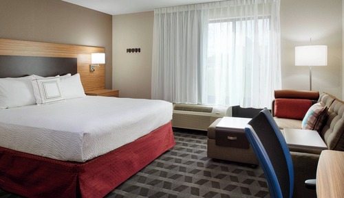 Habitación, 1 cama de matrimonio grande con sofá cama (Mobility Accessible, Roll-In Shower)