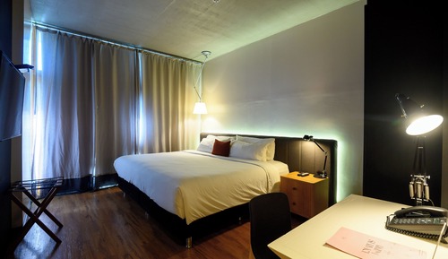Double standard room with a view