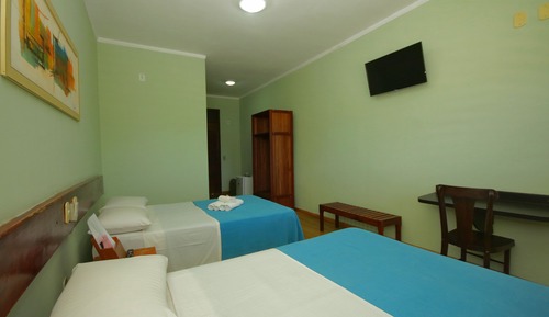 Habitación cuádruple estándar