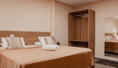 Apartamento familiar, baño privado (Suite Exterior 03)