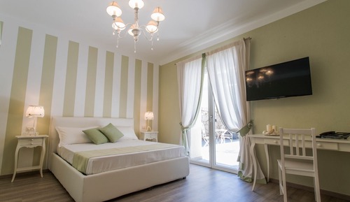 Habitación Deluxe doble, vistas al jardín (102)