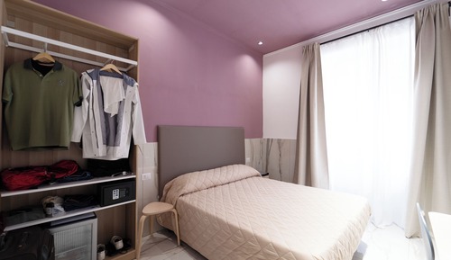 Habitación básica doble, en edificio anexo (Via G.S. Felice 24)