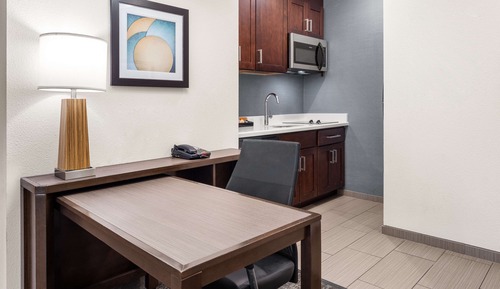 Estudio, 2 camas de matrimonio, no fumadores