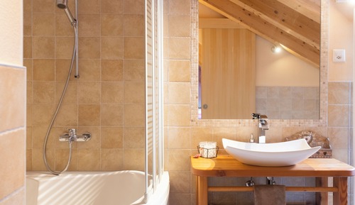 Habitación doble superior, baño privado, vistas a la montaña