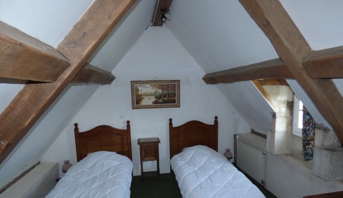 Standard Twin Room (TD2)