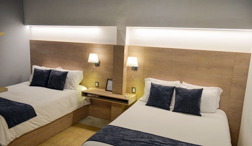 Habitación, 2 camas de matrimonio