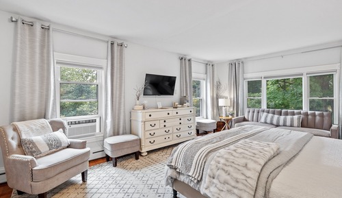 Habitación de lujo, 1 cama de matrimonio grande con sofá cama (Dear Lodge)