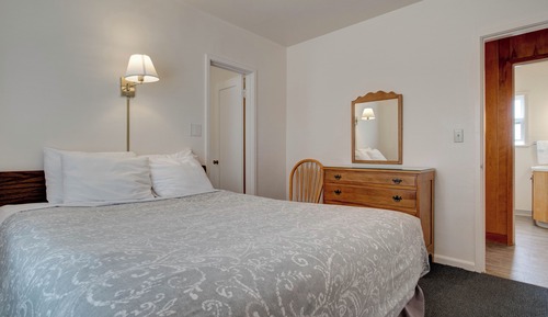 2 bedroom Cottage Deluxe w/Kit, Ocean Pet Friendly