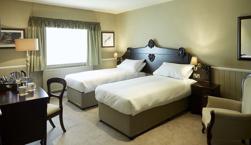 Habitación clásica con 1 cama doble o 2 individuales