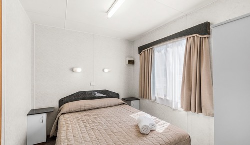 Standard 1 Bedroom Cabin