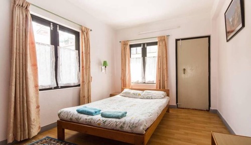 Habitación Deluxe con 1 cama doble o 2 individuales, vistas a la montaña