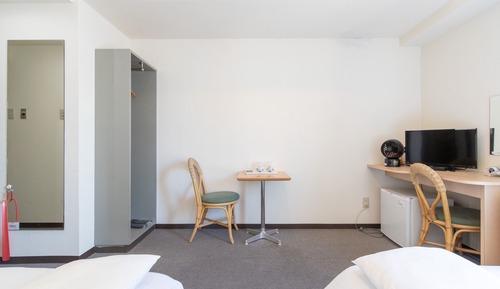 Habitación con 2 camas individuales, fumadores