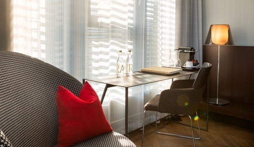 Corner Suite, City View