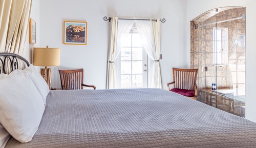 Suite Deluxe, 1 cama de matrimonio grande con sofá cama, balcón (Ted Turner Suite)