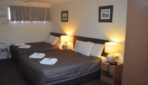 Habitación Deluxe doble (Deluxe Queen plus Double)