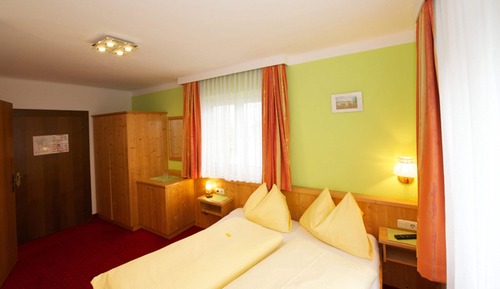 Habitación doble, baño privado