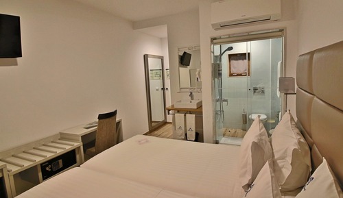 Habitación estándar con 2 camas individuales