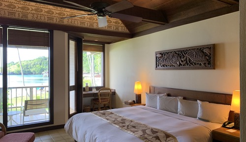 Habitación, frente al mar
