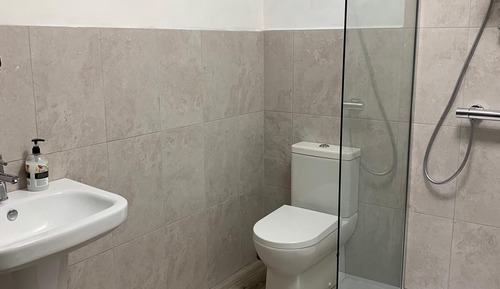 Casa de campo, baño privado, vistas al patio (Bailiffs )