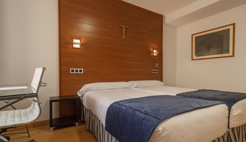 Habitación económica con 2 camas individuales