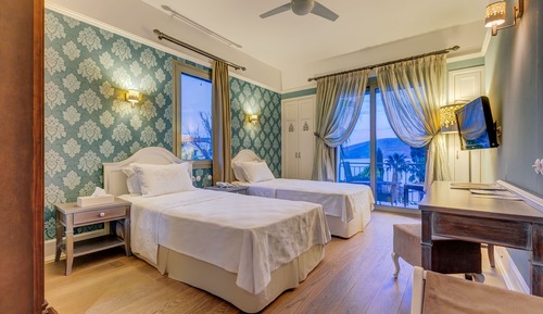 Habitación Deluxe con 2 camas individuales, balcón