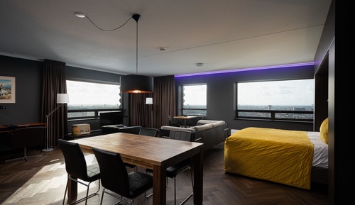 Estudio panorámico (30th floor 736)