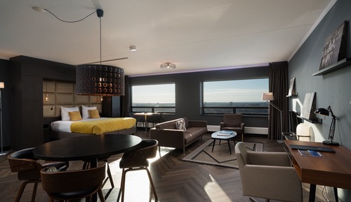 Estudio panorámico (29th floor 729)