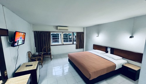 Standard Single Room