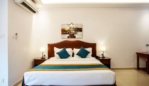 Cottage with Jacuzzi