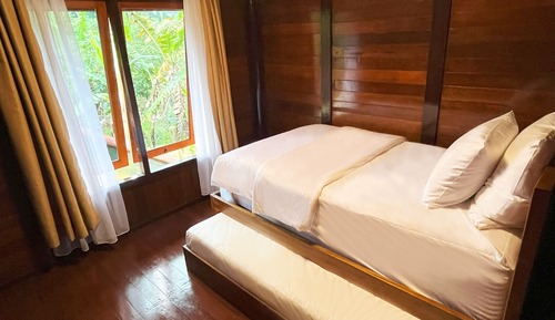 Exclusive House, 3 Bedrooms, Garden View, Ground Floor