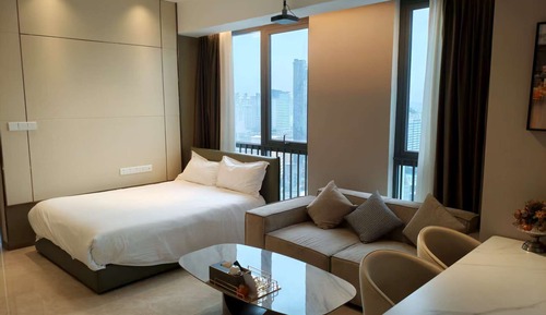 Family Suite, City View