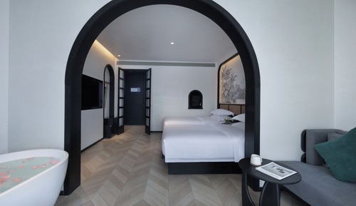 Deluxe Twin Room, River View