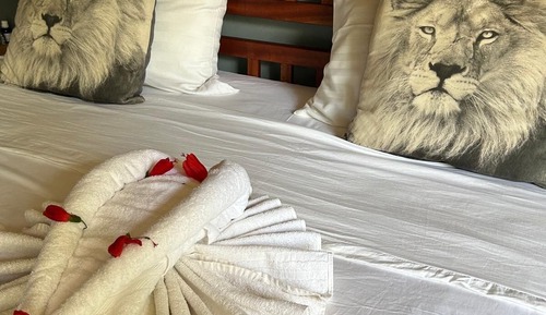 Superior House, 3 Bedrooms, Patio, Garden View