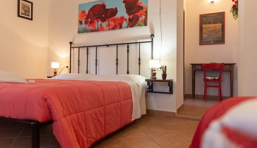 Family Triple Room, Hill View