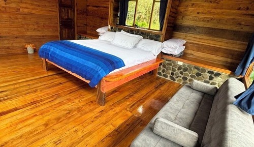 Deluxe Cabin, Mountain View